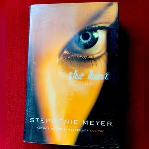 Stephanie Meyer’s The Host book